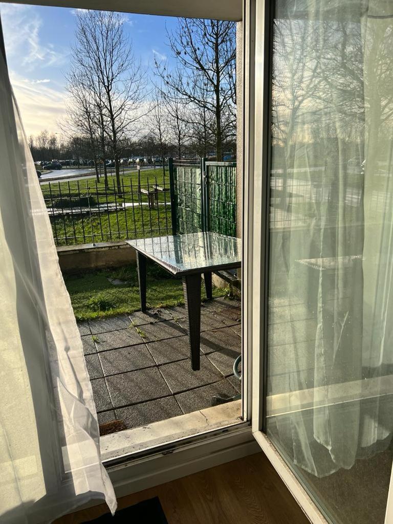 Appartement 5Min Gare Rer Disneyland Paris Val D'Europe La Vallee Village Parking Inclus モンテヴラン エクステリア 写真