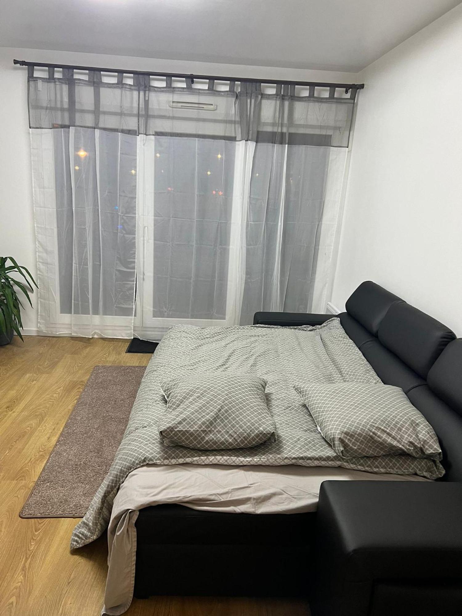 Appartement 5Min Gare Rer Disneyland Paris Val D'Europe La Vallee Village Parking Inclus モンテヴラン エクステリア 写真